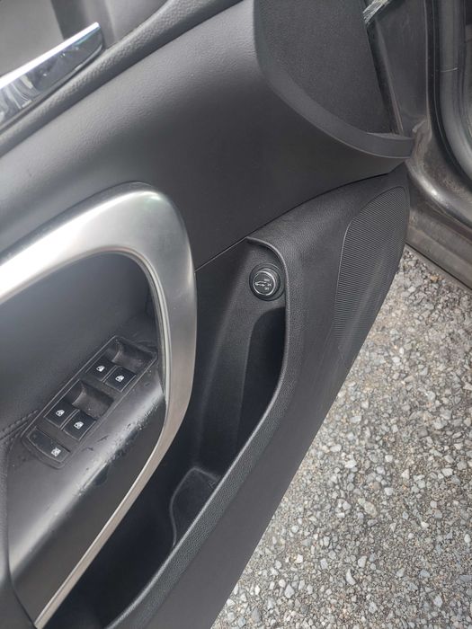 Opel Insignia 2.0 cdti , Опел Инсигния на части!
Април 2012