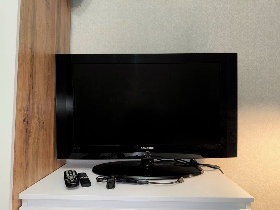 Продам телевизор samsung+smart tv