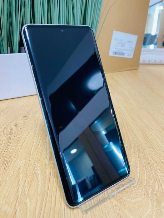 НОВ !!! Xiaomi Redmi Note 13 Pro+, 12GB RAM, 512GB, 5G, White