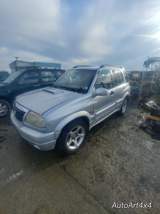 Dezmembrez SuzukiGrandVitara2.0hdi/2.0d/2,5v6