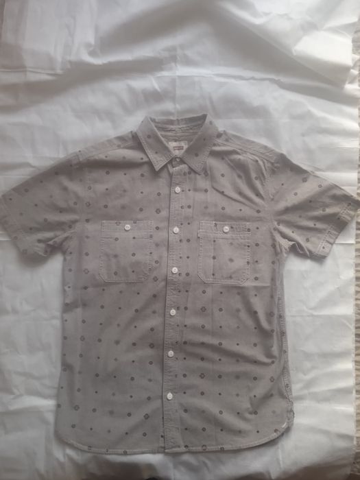 Мужская рубашка.