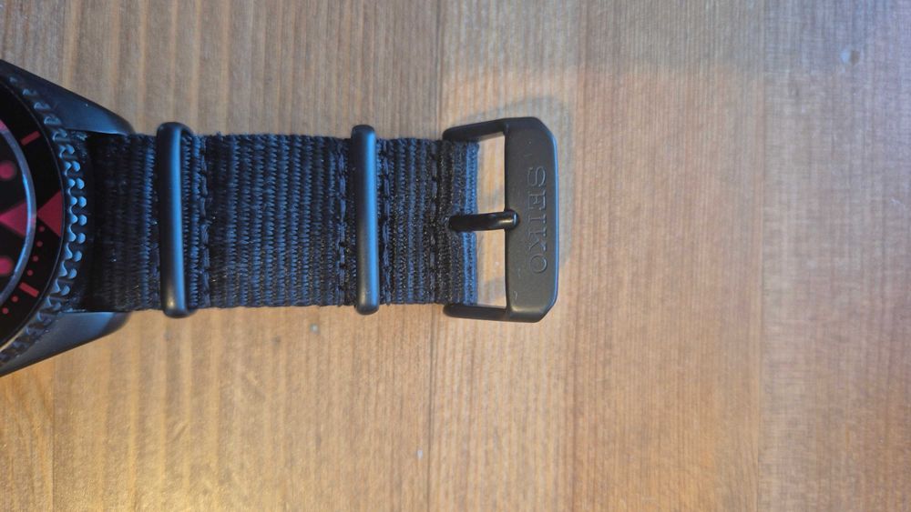 seiko 5 sports  SRPD83K1