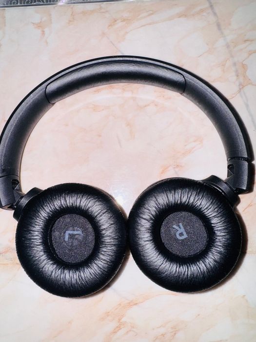 Безпроводной Наушник Сатылады