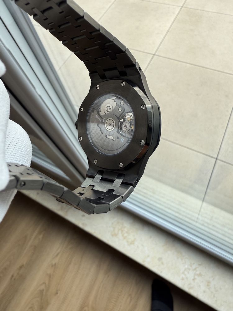 Nomods Baretten Royal Oak Skeleton 37mm, Seiko NH72 Automat, Safir
