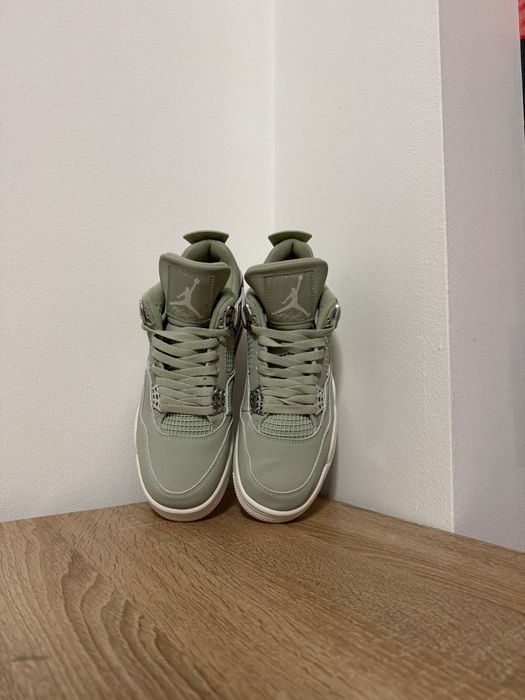 Jordan Retro 4 Seafoam