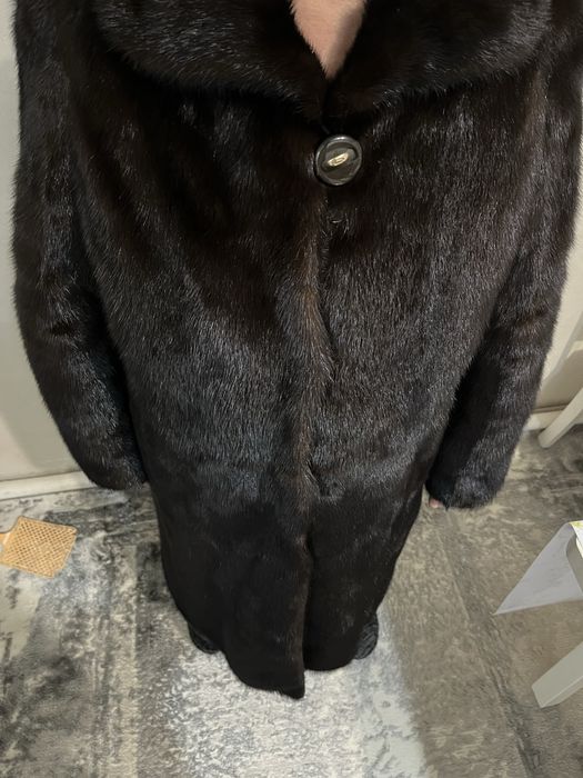 Продаю шубу б/у в хорошем состоянии