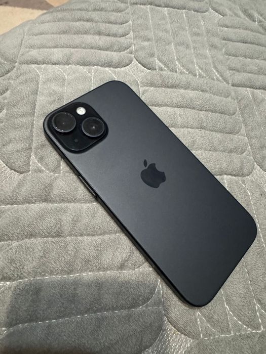 Продам айфон 15 акб89%