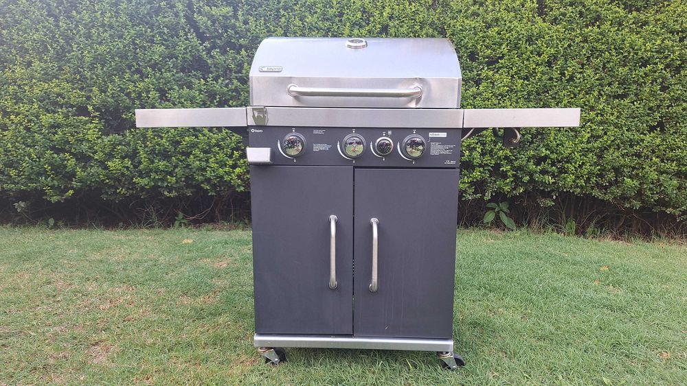 Газово барбекю  с три горелки+