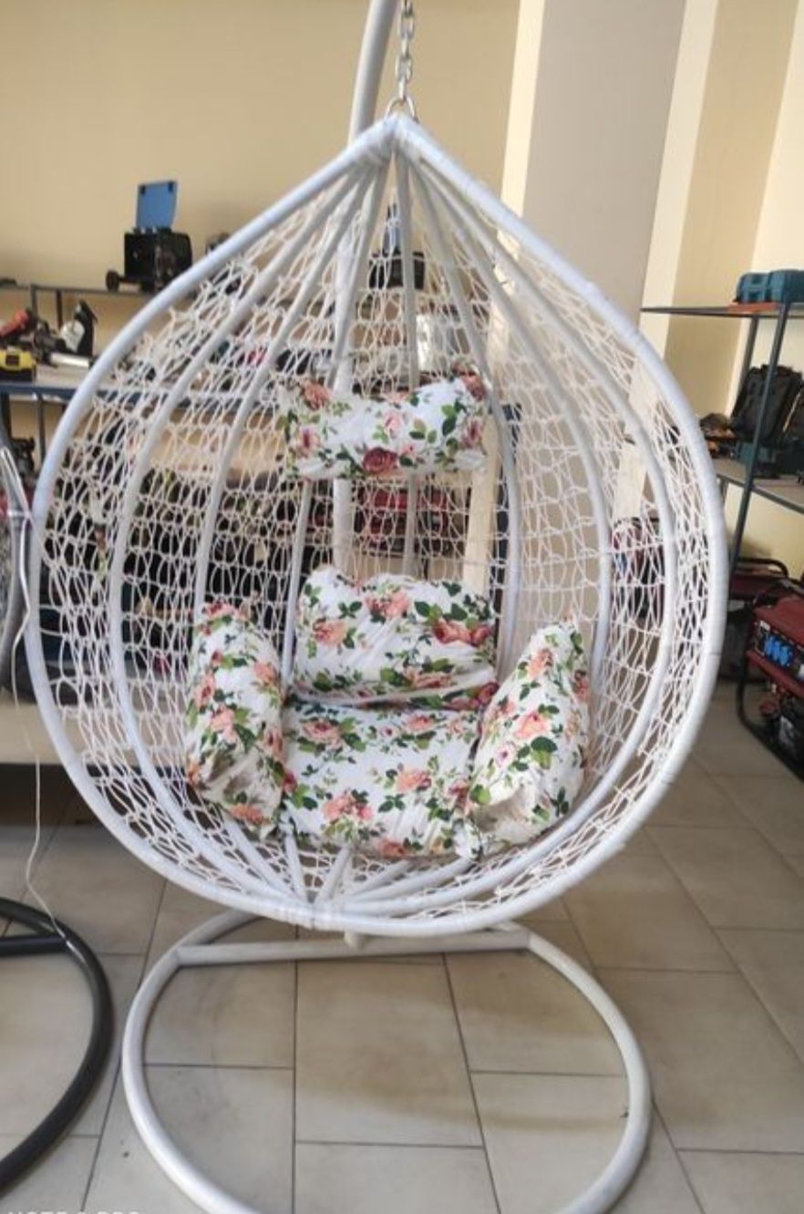 Люлка тип яйце и градински комплект