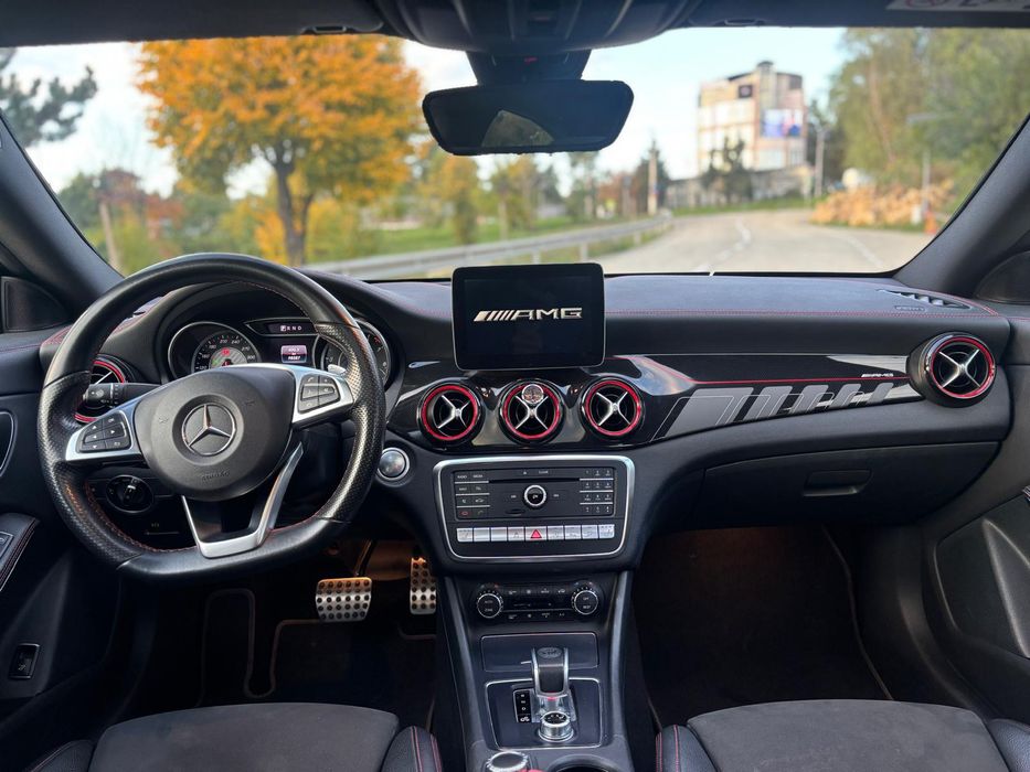 Mercedes CLA 45 AMG