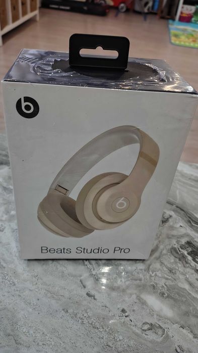 Beats Studio Pro