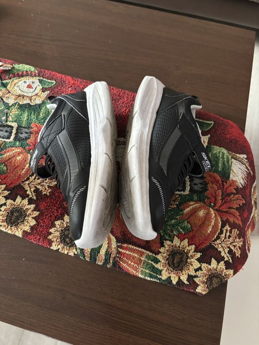 Маратонки Skechers
