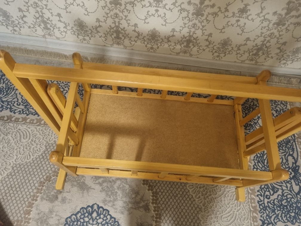 Yangi belanchak sotiladi holati alo va  qo'l mehnati bn yasalgan.