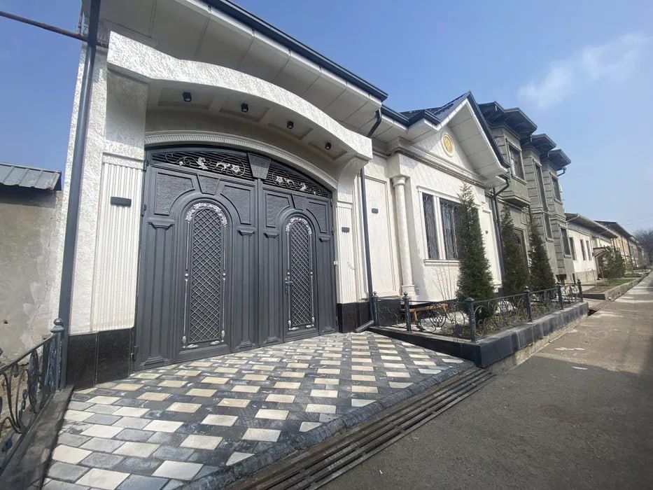 Срочно продается дом в Учкахрамоне!