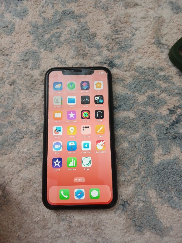 iPhone 11 документами