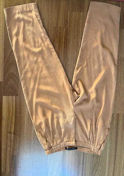 Pantaloni tip culotte