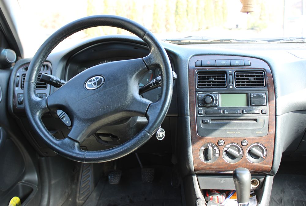 НА ЧАСТИ!! Тойота/Toyota Avensis/ Авенсис Комби 2000 D4D