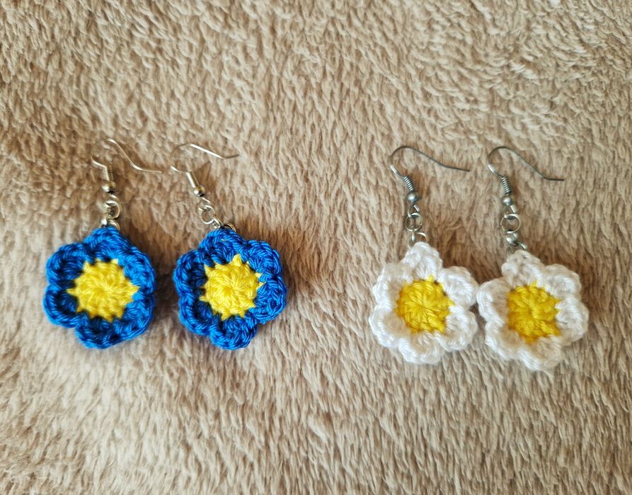 Ръчно изплетени обеци маргаритки