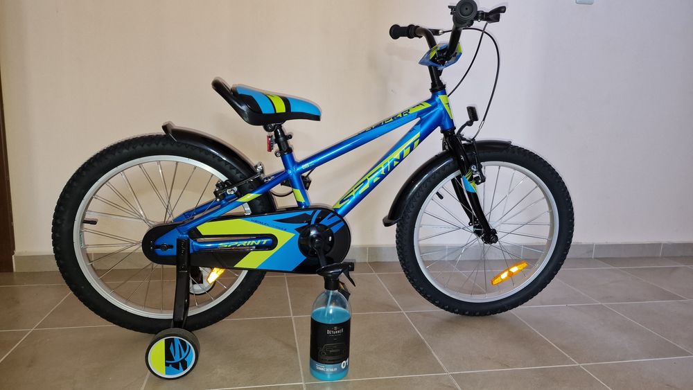 Велосипед колело 20" с помощни колелца