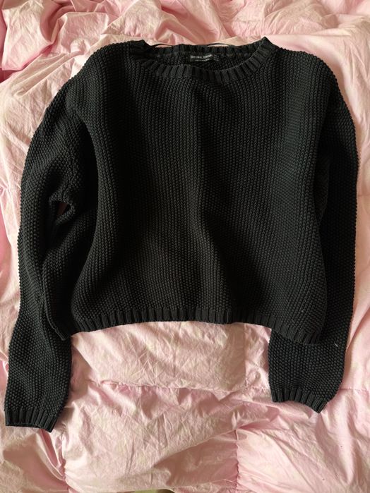 (Religion, Bershka) set 2 pulovere stare impecabila