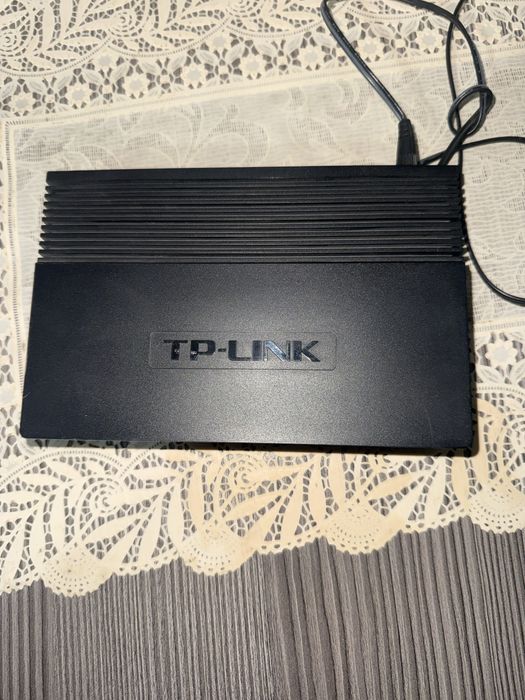 TL-SG1008D 8-Port Gigabit Desktop Switch