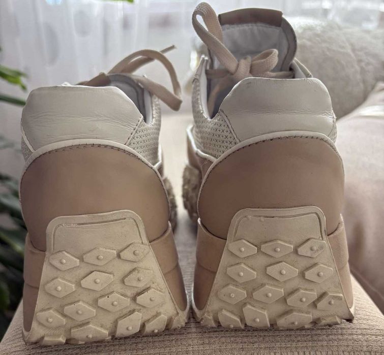 Дамски спортни обувки /Massimo zardi/ №37,дължина на стелка 24см