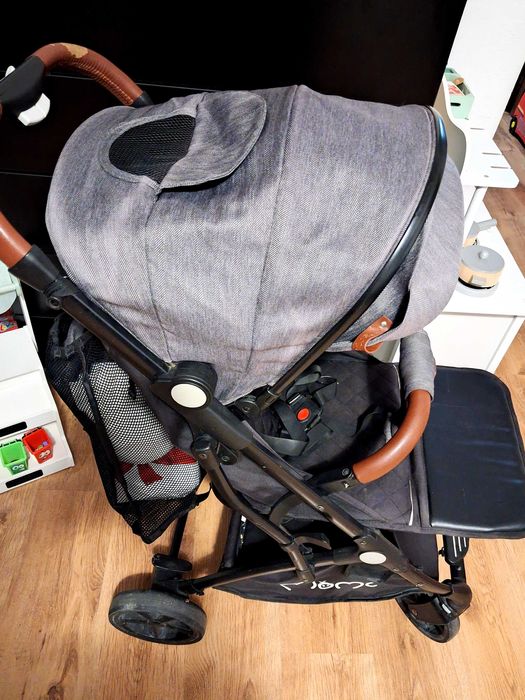 Carucior Momi tip troller