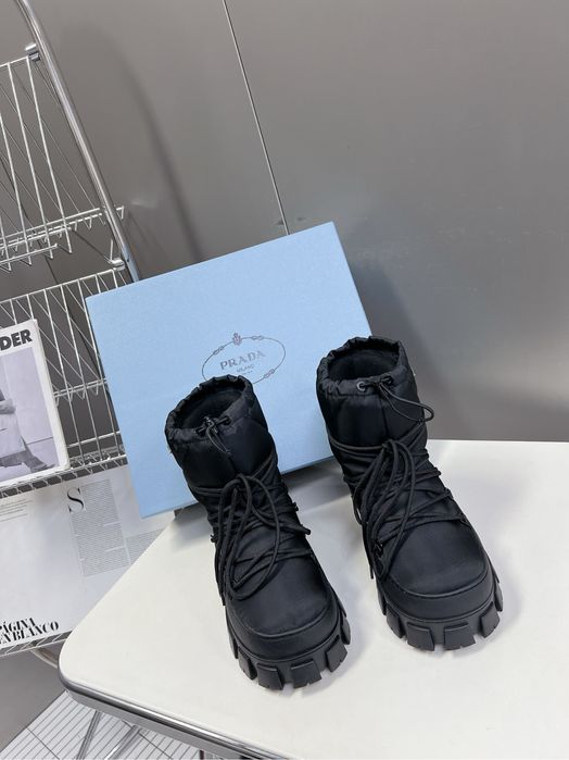 Cizme Prada , calitate premium , pe comanda , noi , 39