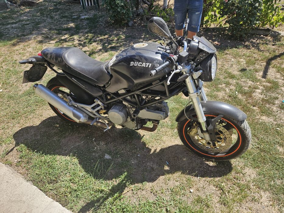 Ducati Monster 620 dark ie