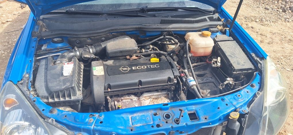Opel Astra H 1.6 на части