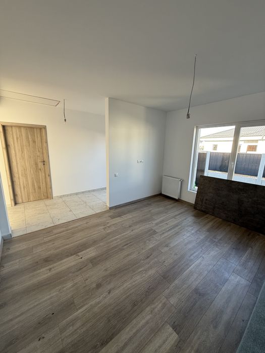 Casa individuala de vanzare