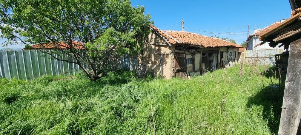 Имот в село Голям Чардак , Пловдивско