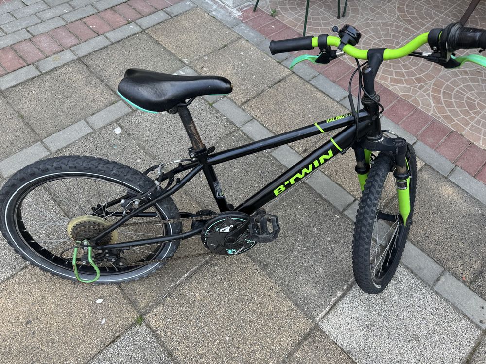 Bicicleta B-TWIN Utilizat