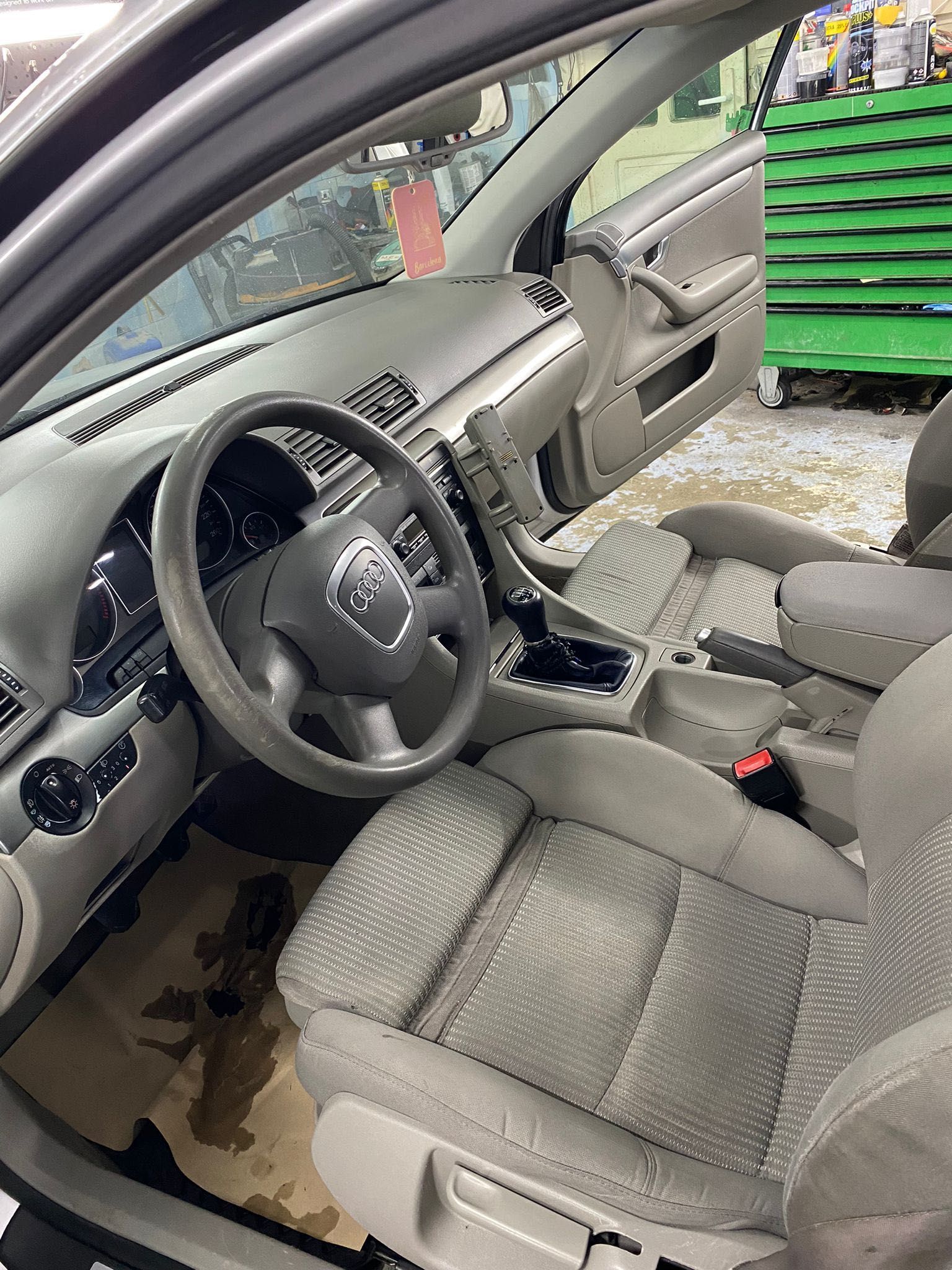 Audi A4 20Tdi 140cp cod:blb