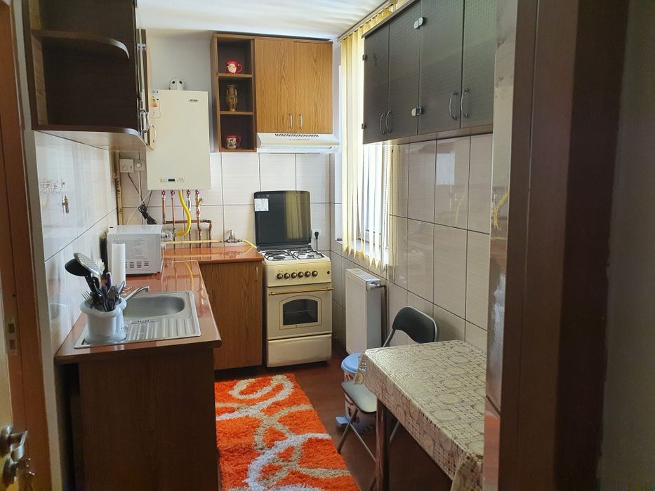 Apartament 2 camere decomandat,Aleea Unirii