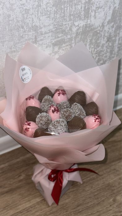 Клубника в шоколаде,  букет Уральск