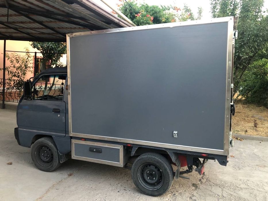 Damas labo sotiladi