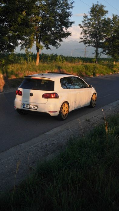 Volkswagen Golf 6 GTD • 2.0 TDI • Manuală