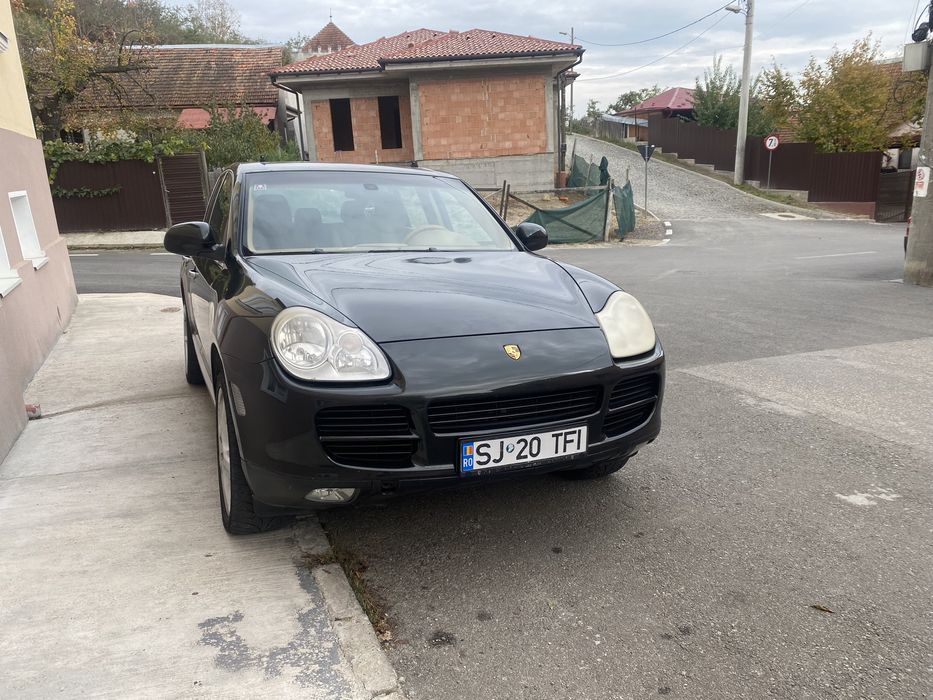 Porsche Cayenne V8