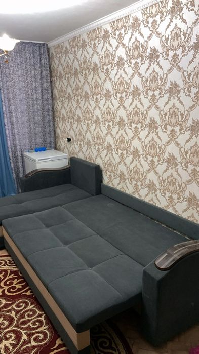 Продам диван угловой