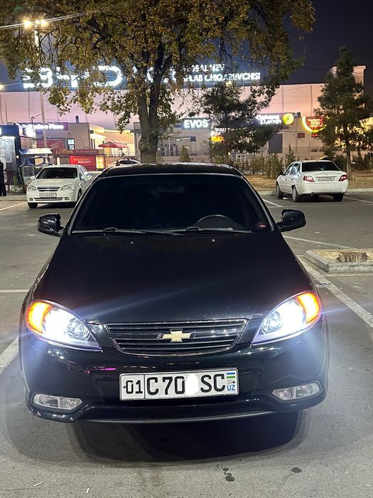 Ласети 1.8 жентра клинган