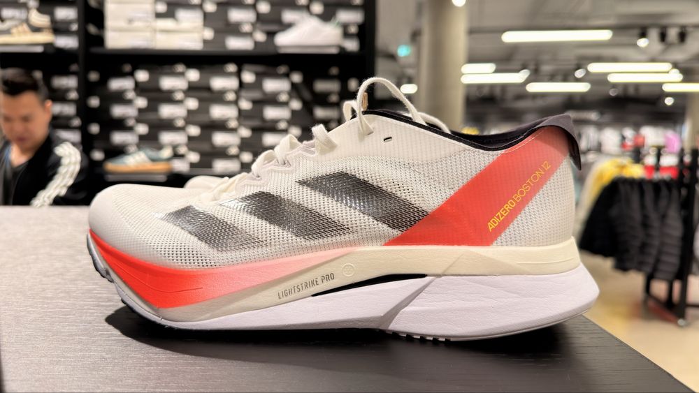 Adidas Adizero Boston 12 originali , cutie ( 42 - 45.1/3 )