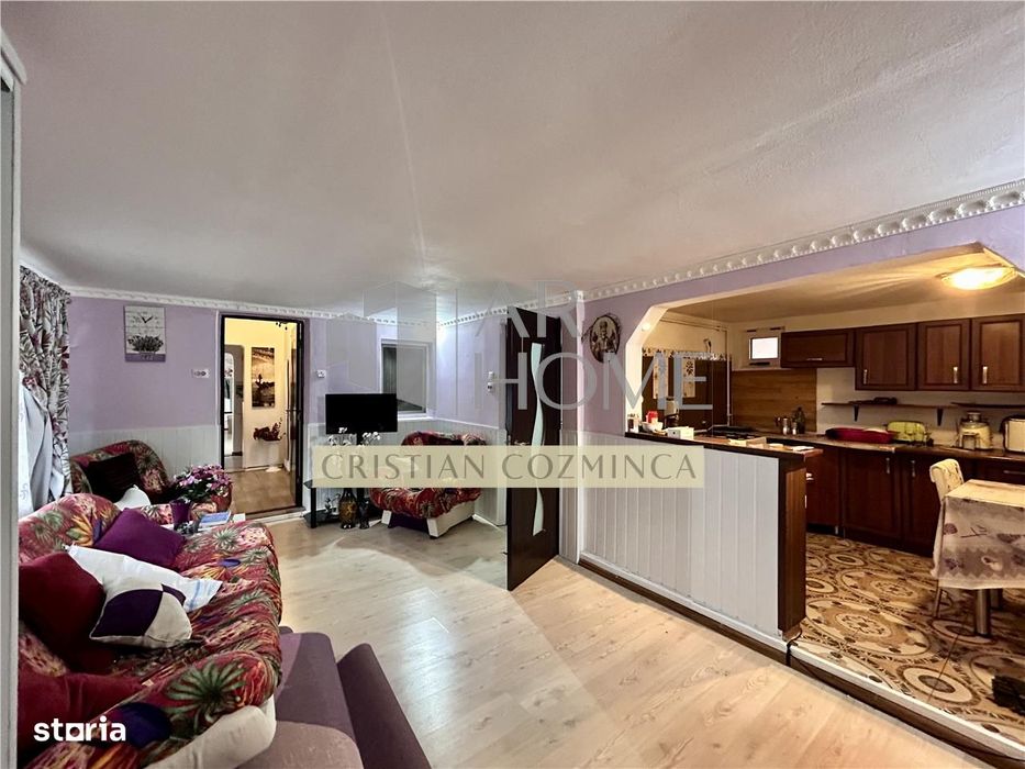 Vanzare casa 5 dormitoare, curte libera 378 mp, Motoi, Ploiesti