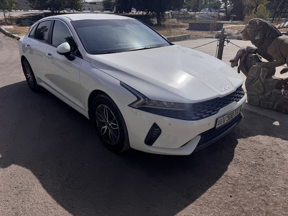 Продаётся Kia K5 2-позиция 2022 года
