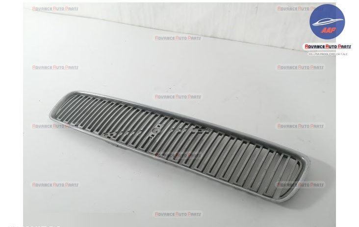 Хромиран Орнамент за Централна Решетка оригинален Волво / Volvo V50 Ор