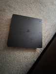 Ps4 simplu nou nouț