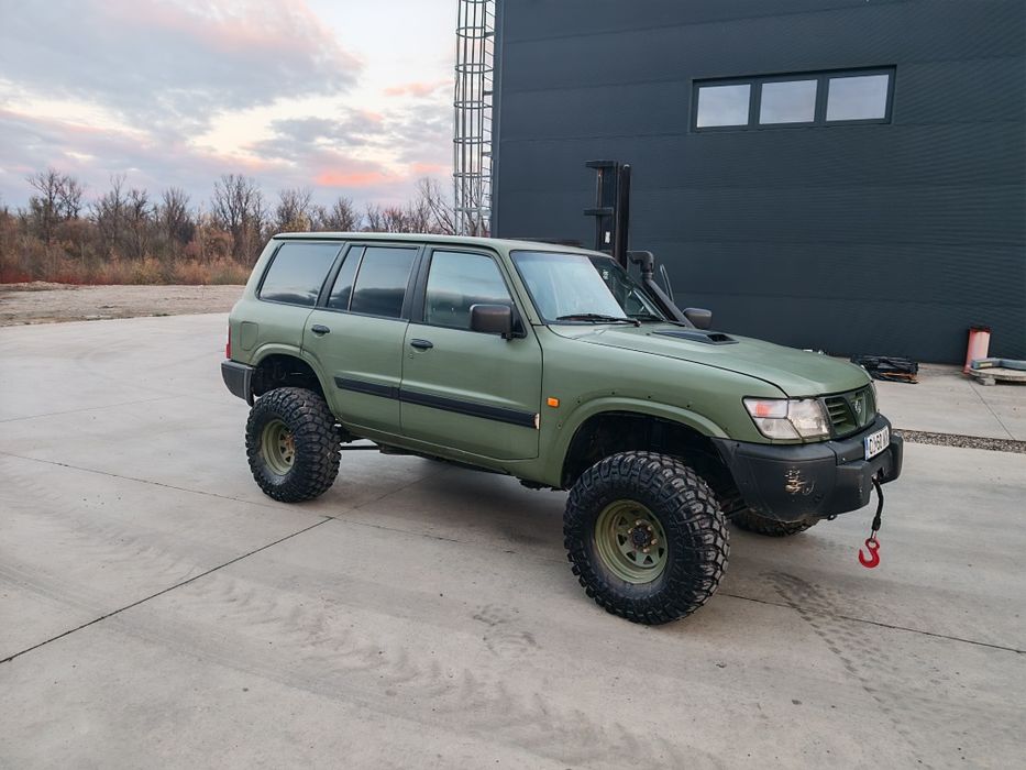 Nissan Patrol Y61 2.8