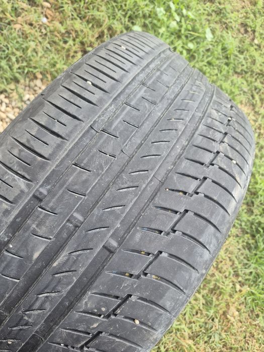 Anvelopa continetal 275 35 r22  vara