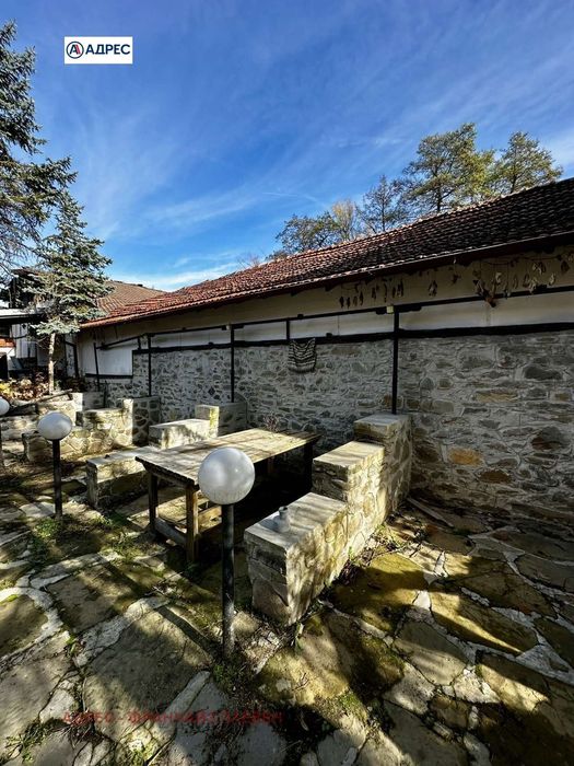 Продава се Хотел в с. Орешак, Област Ловеч - 494 кв.м за 487 €/кв.м - Снимка #4