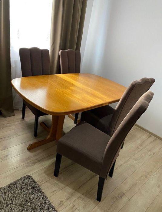 Scaune 4 bucăți  preț pe bucată